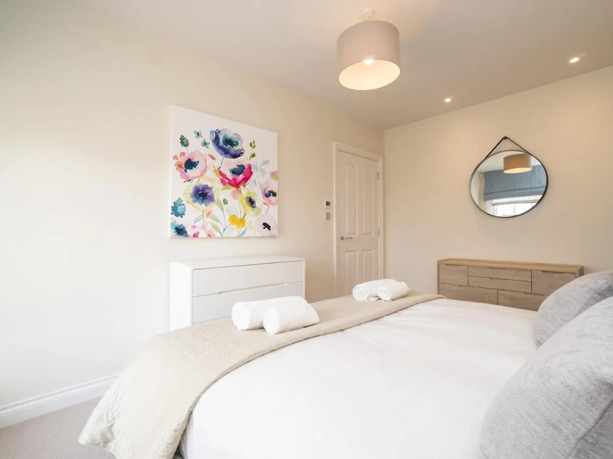 Pass The Keys Quiet 1 Bed Central Apartment With Parking Bath United Kingdom