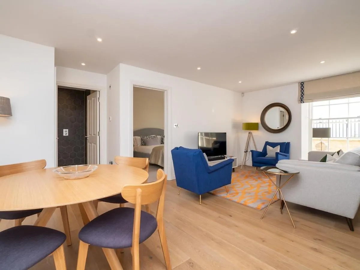 Pass The Keys Quiet 1 Bed Central Apartment With Parking Bath United Kingdom