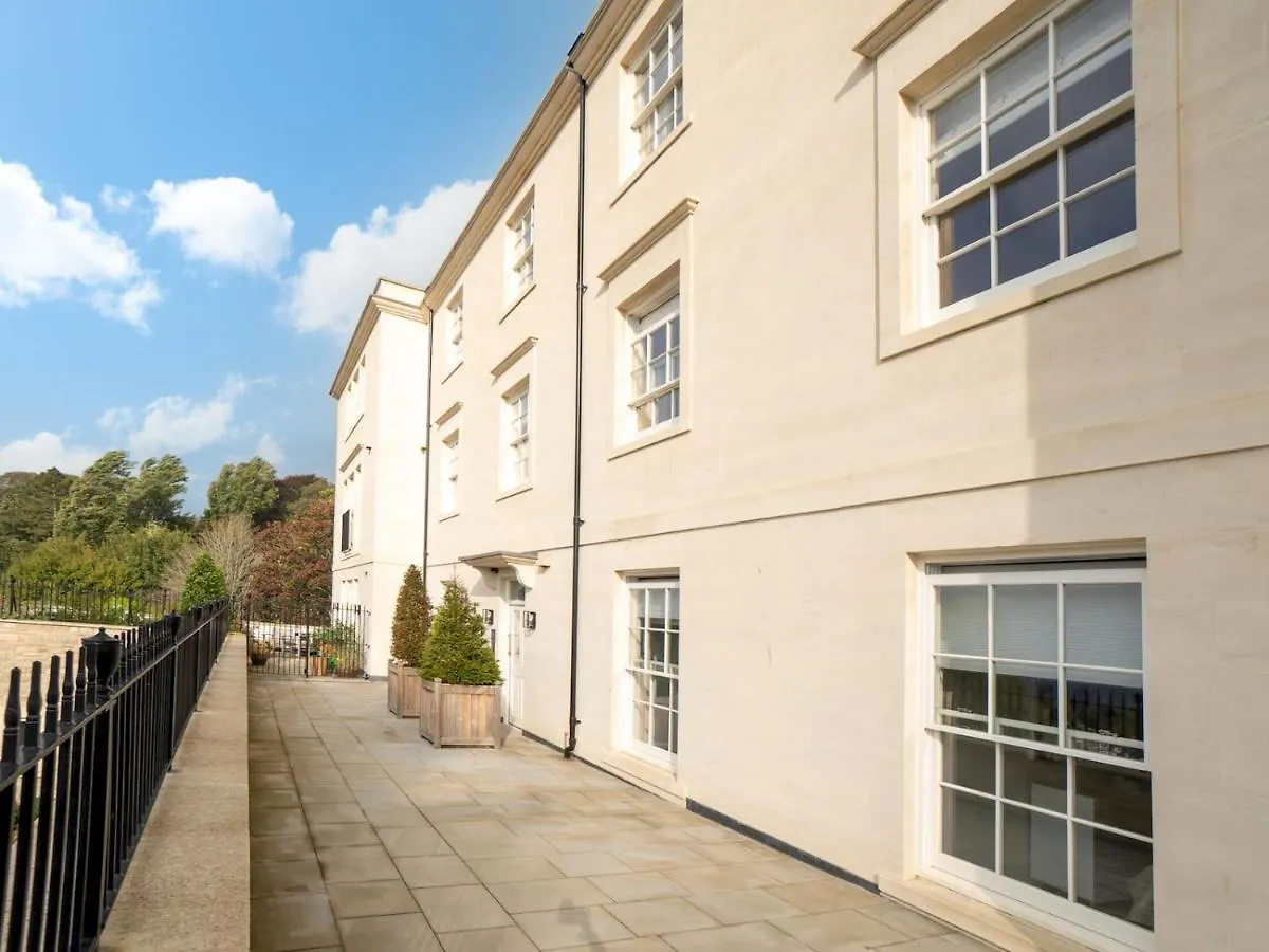 Pass The Keys Quiet 1 Bed Central Apartment With Parking Bath Regno Unito