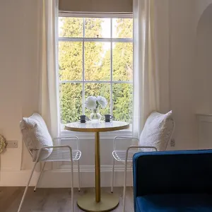 No 2 At Albion Terrace Bath