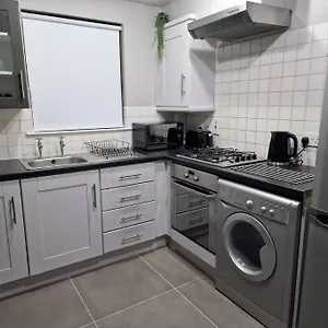Contemporary Centre Flat Apartment Belfast